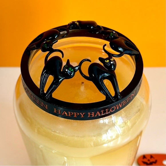 Yankee Candle Illuma-Lid Jar Candle Accessory ~ Halloween Black Cat ~ NEW - Picture 3 of 8